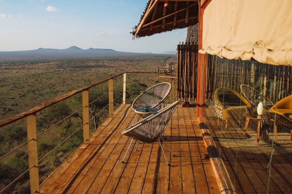 Luxury Safari Africa - Lions Bluff, Tsavo, Kenya