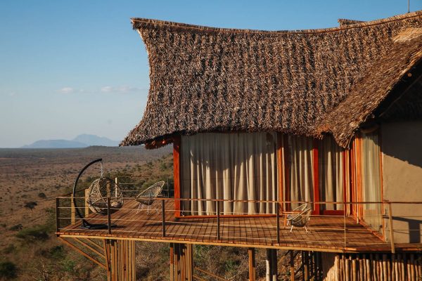 Luxury Safari Kenya - Lions Bluff, Tsavo, Kenya